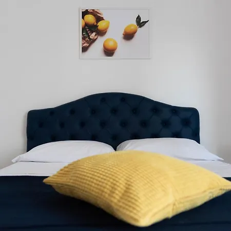 Sirentum Rooms Отель типа 