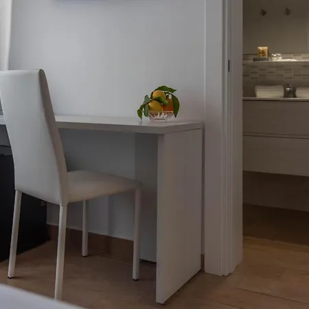 Sirentum Rooms Отель типа 