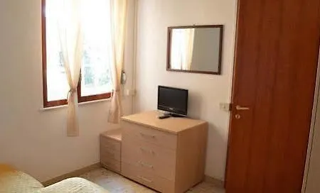 Sirentum Rooms Отель типа 